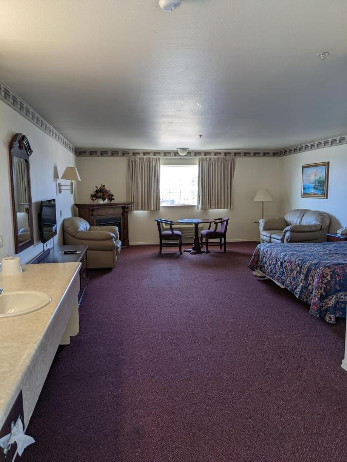 Lighthouse Inn クレセントシティ エクステリア 写真