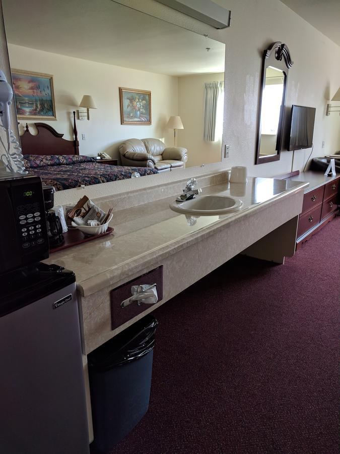 Lighthouse Inn クレセントシティ エクステリア 写真